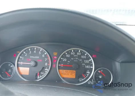 2011 Nissan Pathfinder Silver from USA, damaged, VIN 5N1AR1NBXBC608552